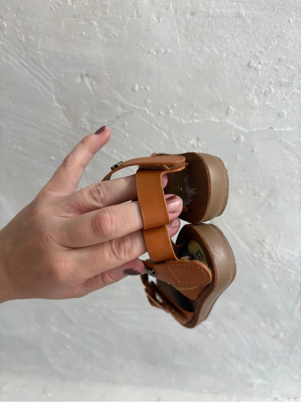 Lucky Brand Toddler Gianna Belt Buckle Sandals size 5